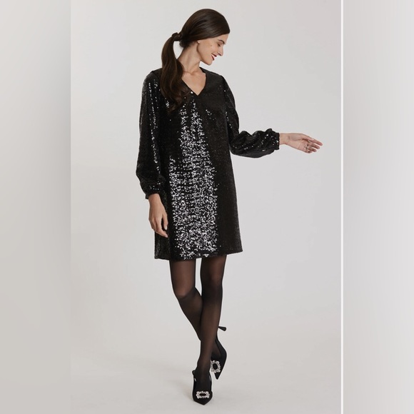 tyler böe Dresses & Skirts - Tyler Böe Porter Black Sequin Dress X-Large XL